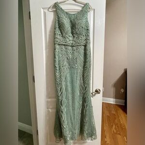 Cameron Blake - 119644 Allover Lace Trumpet Dress Dark Sage Size 14